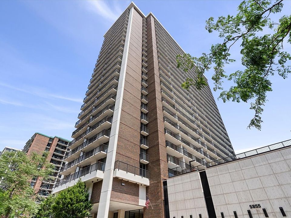 1st image of 5855 N Sheridan Rd APT 19G