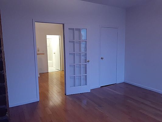 2nd image of 164 E 107th St APT 4A