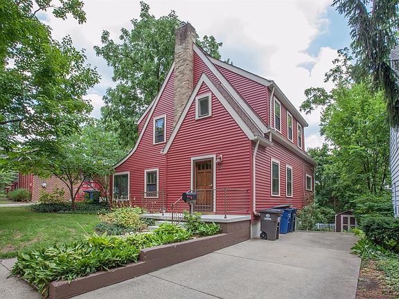 2nd image of 231 Buena Vista Ave