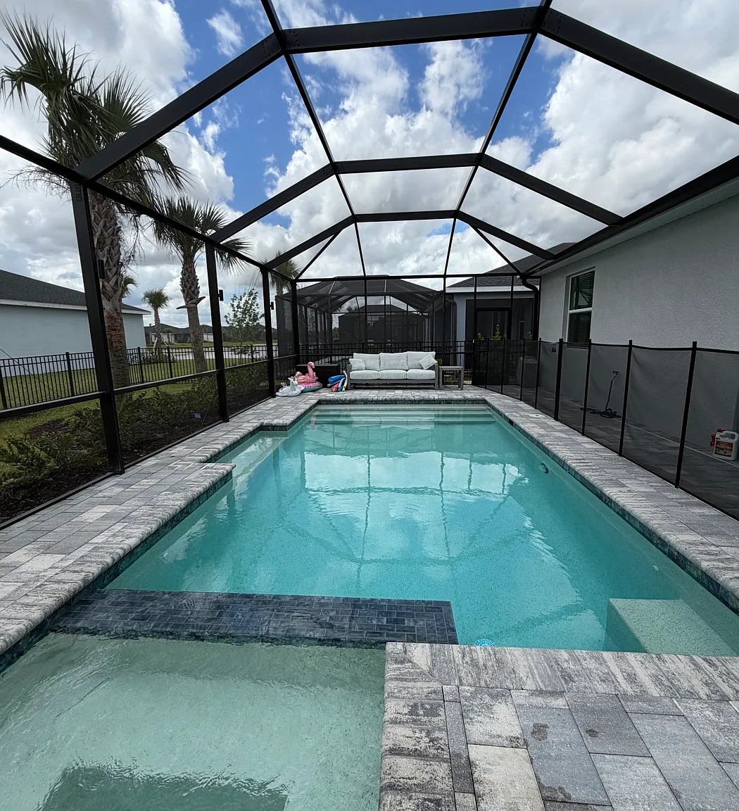 4 bed, $8,100 — Photo 4