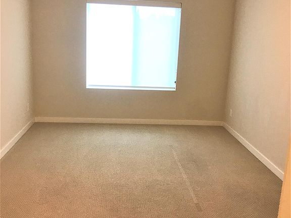 4th image of 3220 81st Pl SE Unit 120
