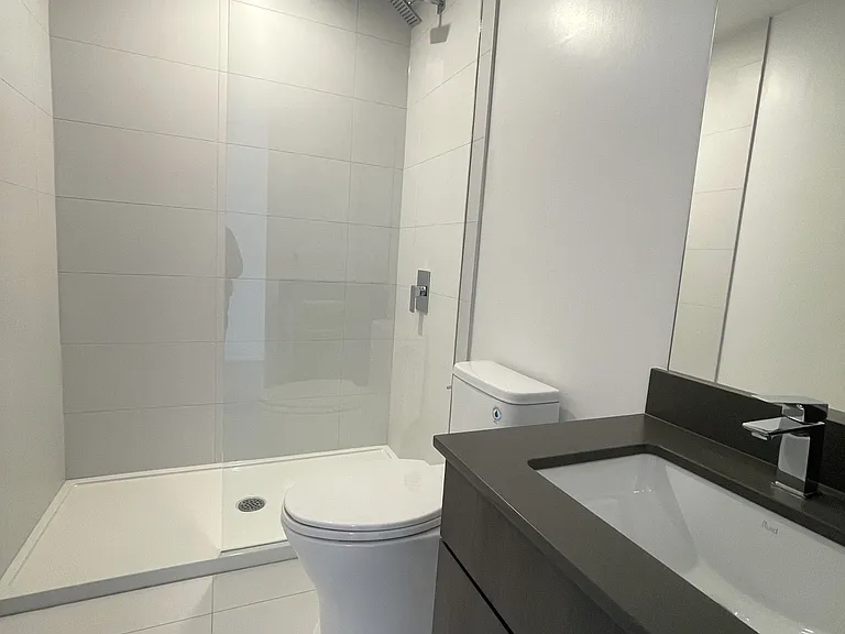 758 Dovercourt Rd #507 — Photo 9
