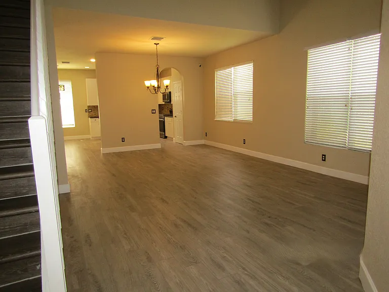 1756 SW Jamesport Dr — Photo 7