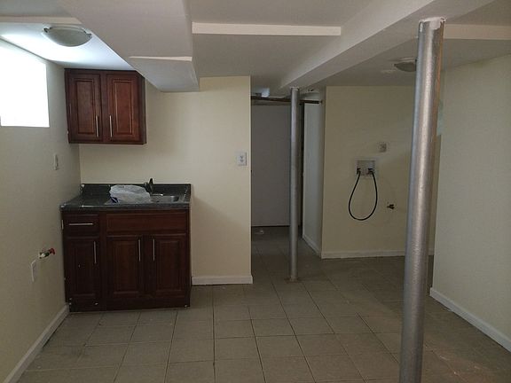 5th image of 118-11 122nd Ave