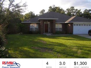 6017 Ashton Woods Cir, Milton, FL 32570