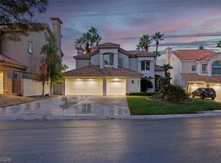 8848 Rainbow Ridge Dr, Las Vegas, NV 89117