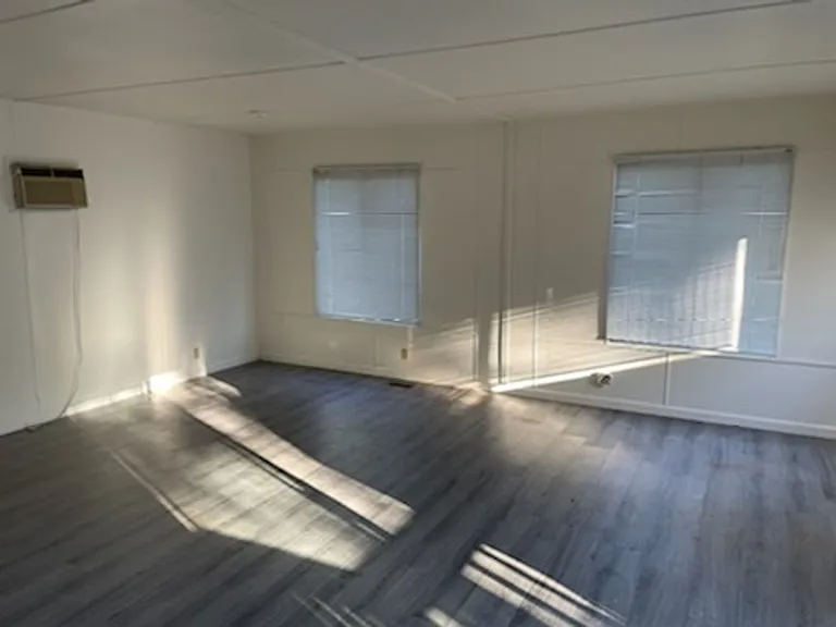 5935 Old Hwy #53 — Photo 12