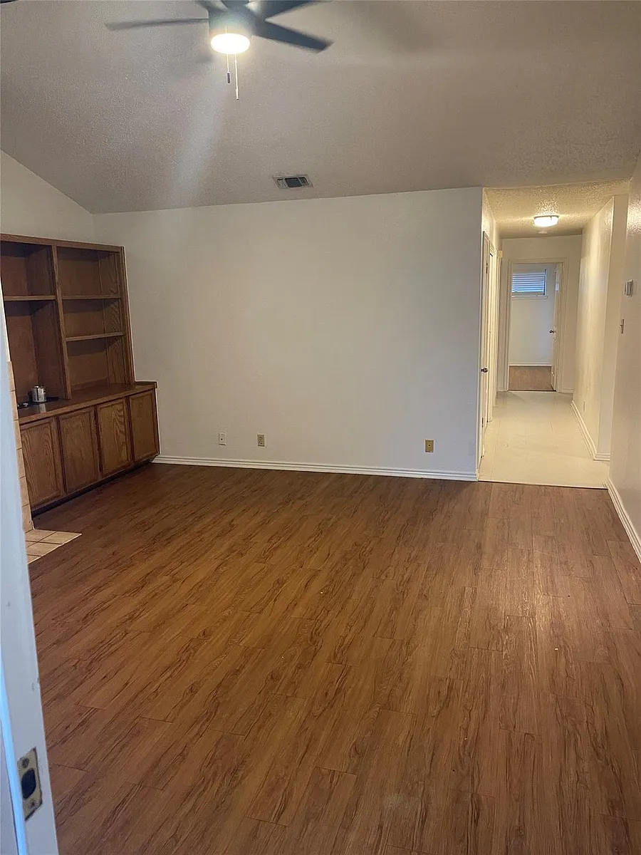 Building Photo - 1308A Conway Dr