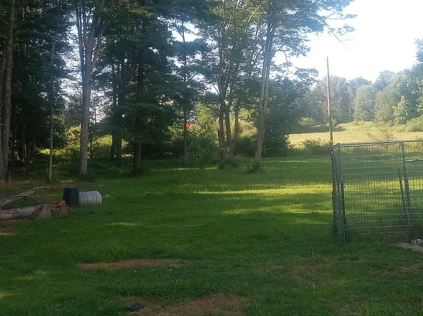 154 Hard Pan Rd, Shickshinny, PA 18655