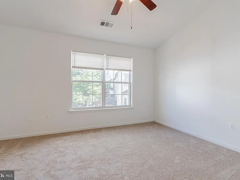 3290 Gina Pl — Photo 29