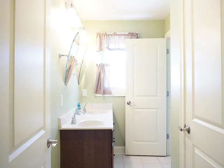 4328 Madison Ave — Photo 7