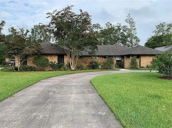 355 S 4th St, Ponchatoula, LA 70454