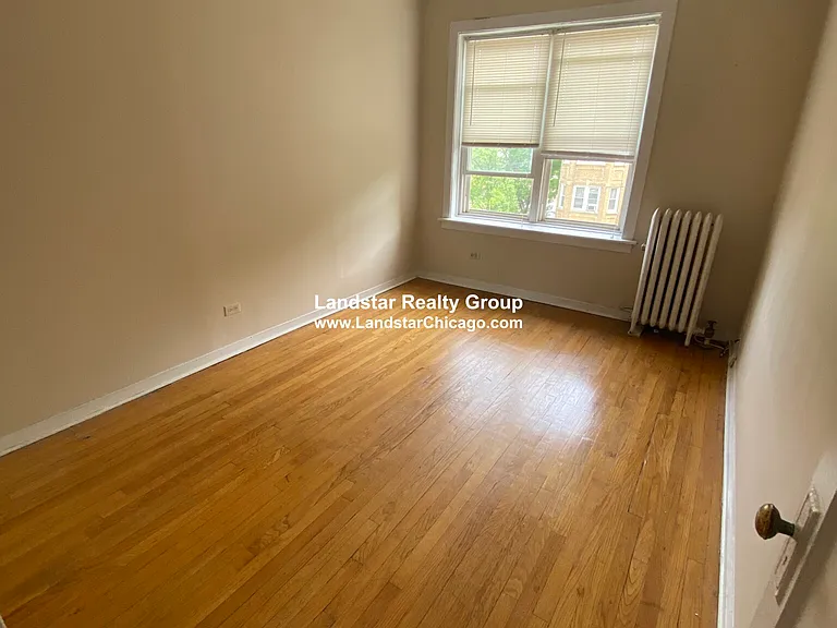 2835 W Cullom Ave #2 — Photo 5