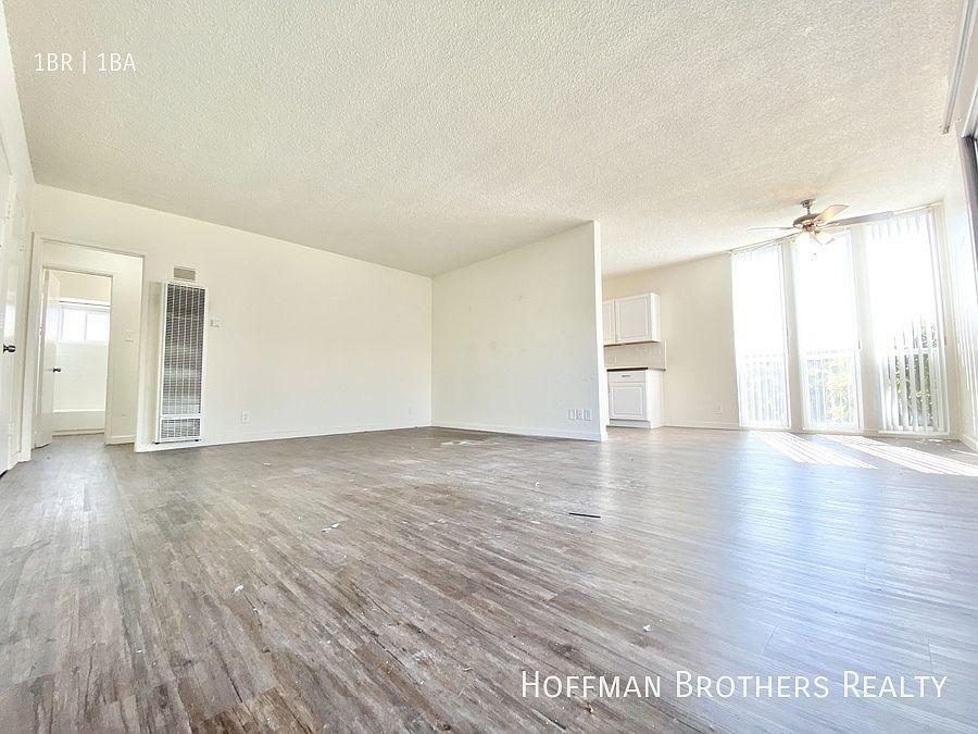 1st image of 3438 Mentone Ave #6