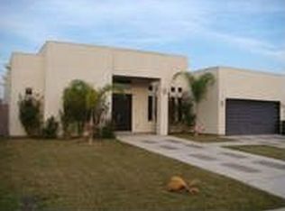 6634 Grande Bay Dr, Laredo, TX 78045