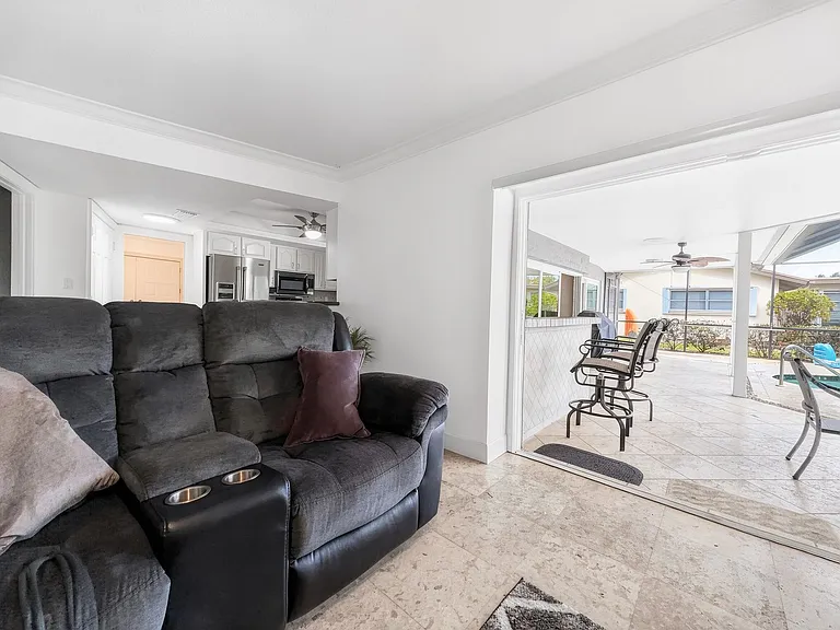 283 Forest Hills Blvd — Photo 13