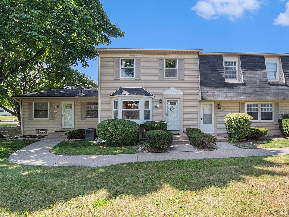 1st image of 106 Lake Village Dr