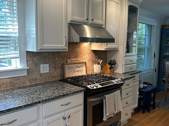 Renovated Kitchen with Stainless Steel Appliances!