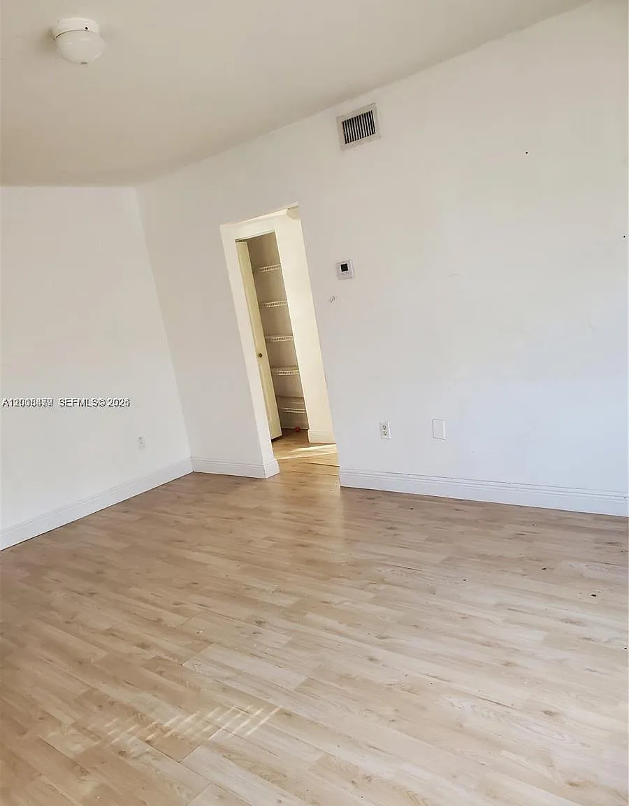 Sunset Palm Villas Condo — Photo 3