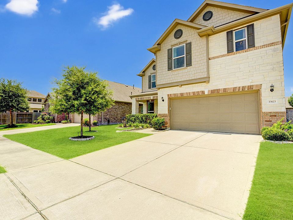 1st image of 15623 Hanover Breeze Ln