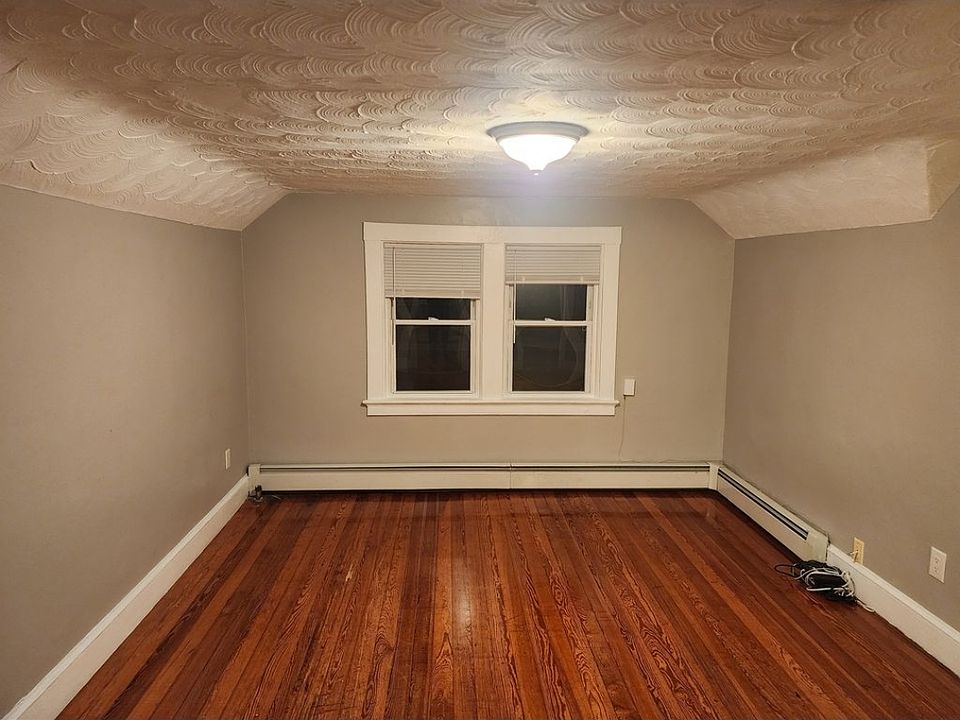 1st image of 55 Gallatin St #3