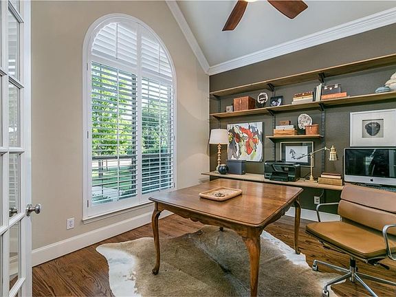 5th image of 8508 Jefferson Way