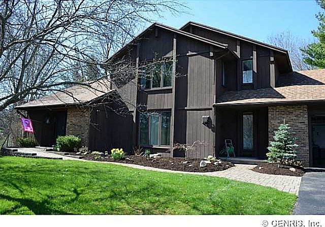 1st image of 7 Browning Ln