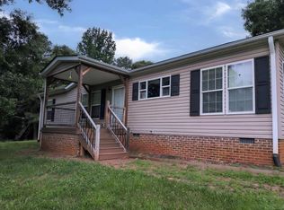 929 Old Hollis Rd, Ellenboro, NC 28040