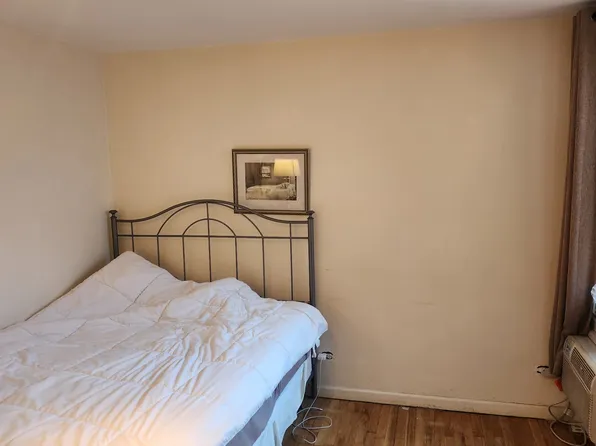 139-15 83rd Avenue image 6 of 14