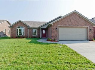 Perry Crossing Pkwy, Sellersburg, IN 47172