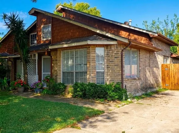 17010 Pastoria Dr, Houston, TX 77083