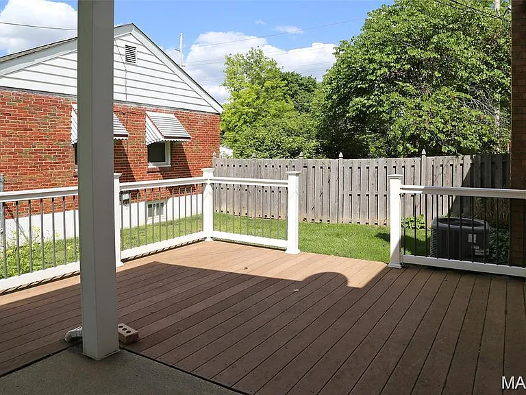 10501 Saint Michael Ln — Photo 29
