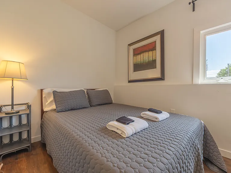 2906 Blue Star Hwy #1 — Photo 11