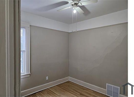 5th image of 1025 S 37th St