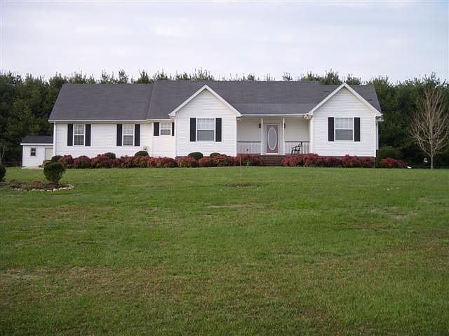 2nd image of 484 Oscar Crowell Rd