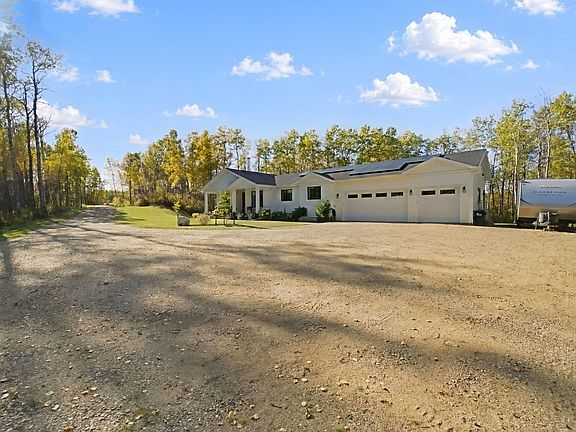 4th image of 52467 Range Road 214 #30