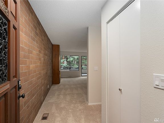 4th image of 11017 Glen Acres Dr S APT C