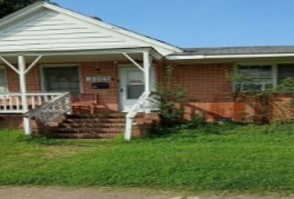 1st image of 3009 Williams St