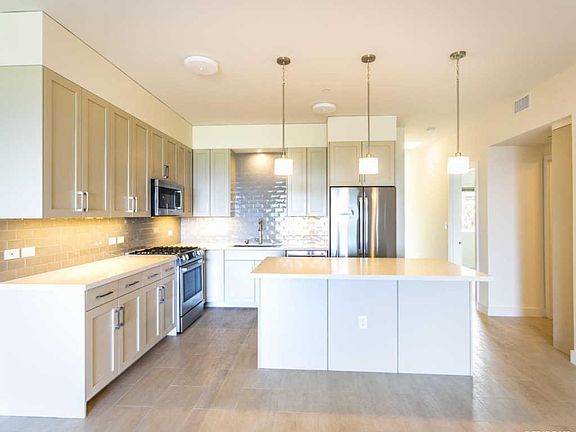 3rd image of 59 Wailea Gateway Pl Unit 102