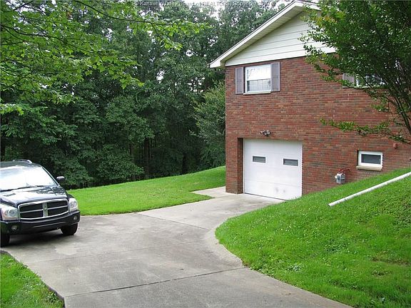 5th image of 345 Brynwood Dr