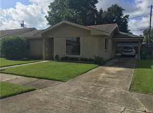 202 James Ct, Gretna, LA 70053