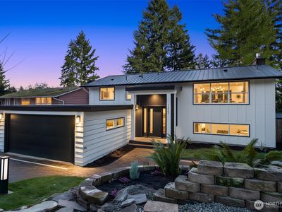 1023 109th Avenue SE, Bellevue, WA, 98004