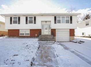 3323 Laurel Ln, Hazel Crest, IL 60429