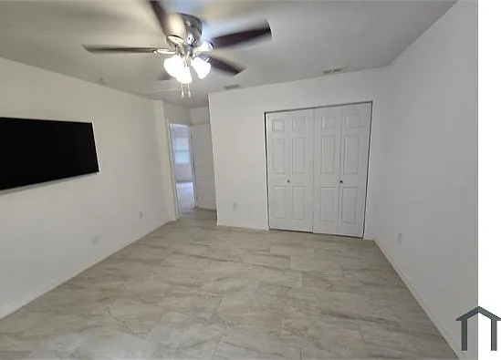 520 Drury Ln #522 — Photo 13