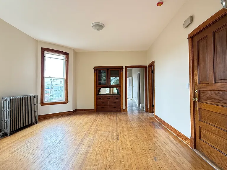 2022 N Lawler Ave #2 — Photo 6