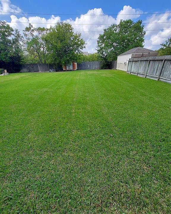 1st image of 5023 W Harrow Dr