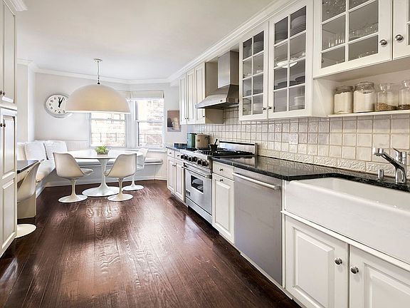 2nd image of 114 E 72nd St #4-5B