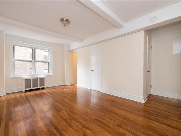 304 West 75th Street image 1 of 12
