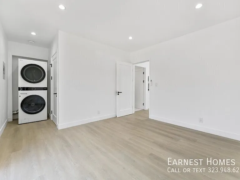 19433 Valerio St #2 — Photo 14