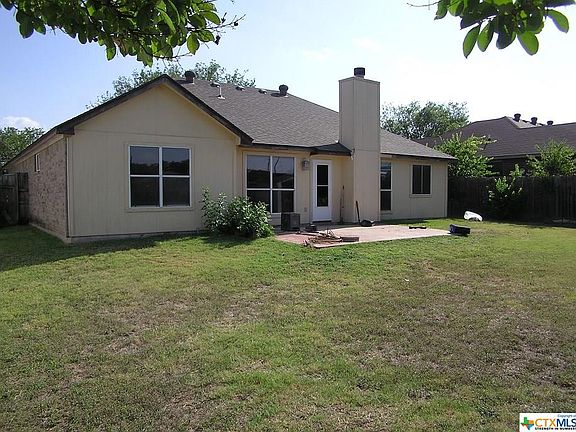 5th image of 1707 Caprock Dr